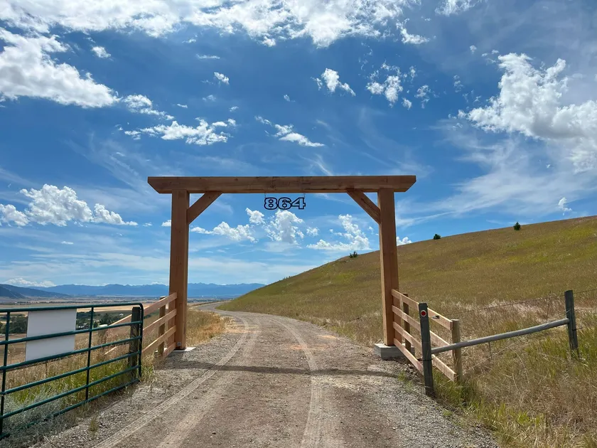 Custom Archways project by Montana Ranch & Land in Southwest Montana — photo 7