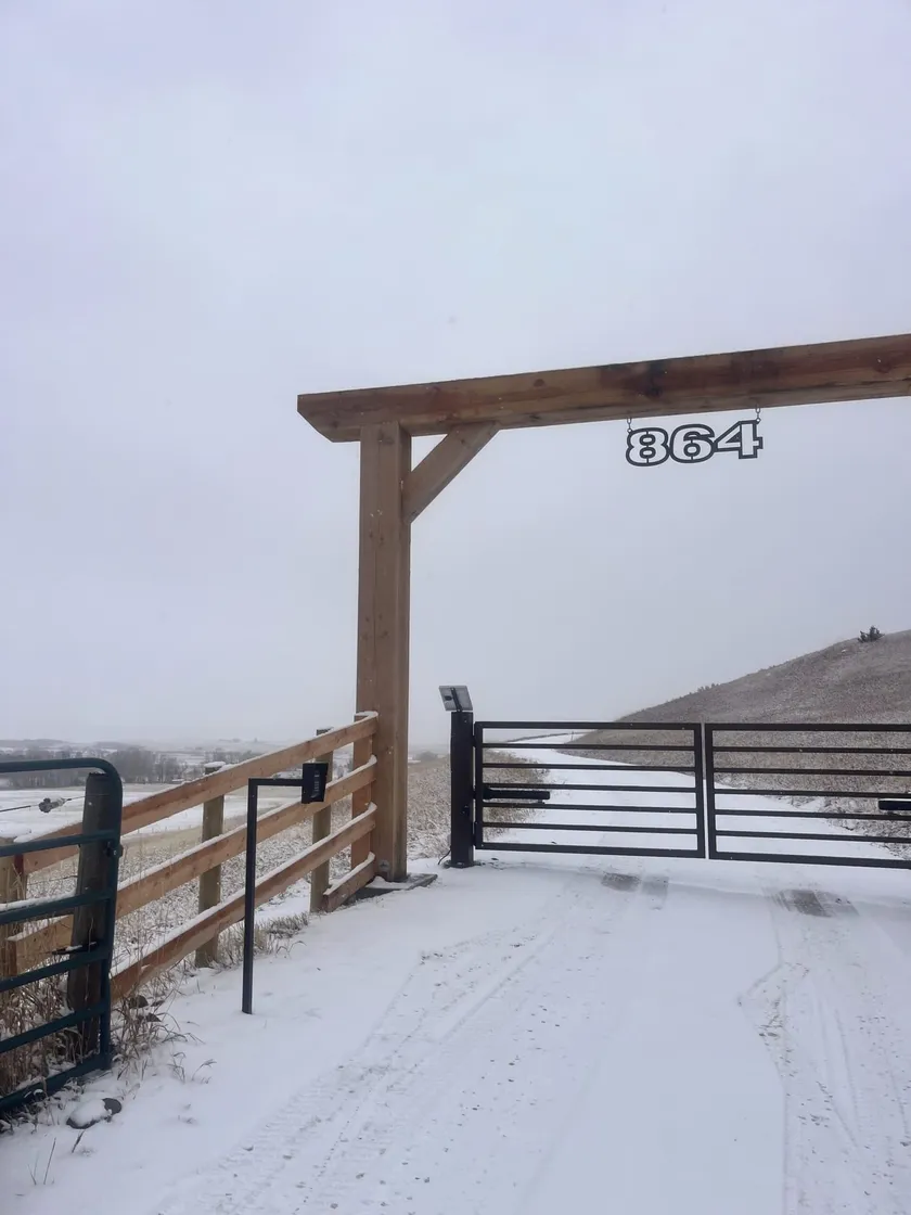 Automatic Opening Gates project by Montana Ranch & Land in Southwest Montana — photo 2
