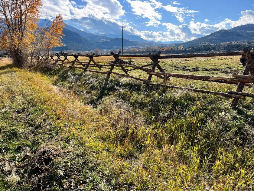 Jackleg Fencing project by Montana Ranch & Land in Southwest Montana — photo 2