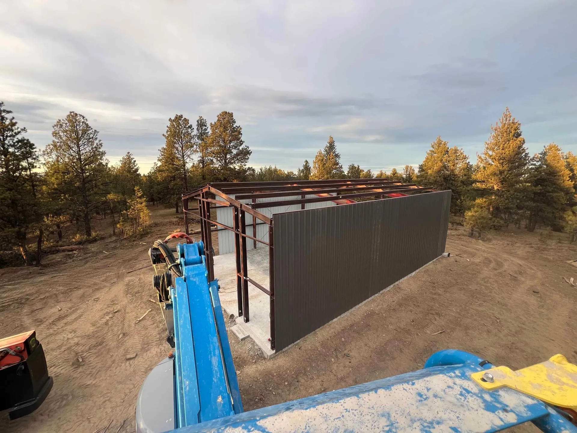 Pole barn construction framing in Montana