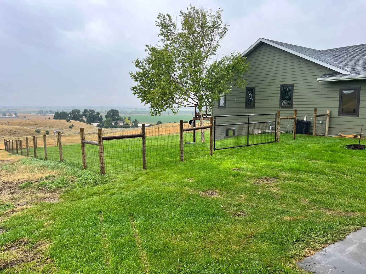 No-climb horse fencing on a Montana property